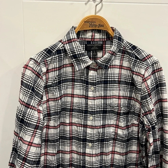 Banana Republic  classic fit flannel button up shirt size large - Picture 4 of 12